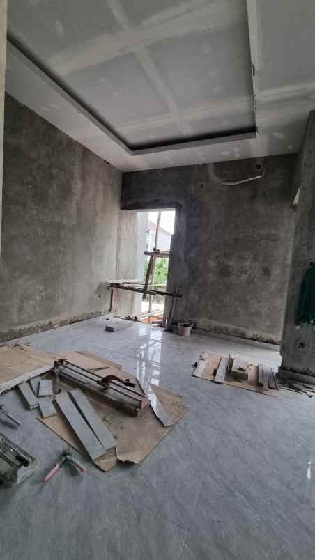 jual rumah siap jadi taman villa meruya jak bar