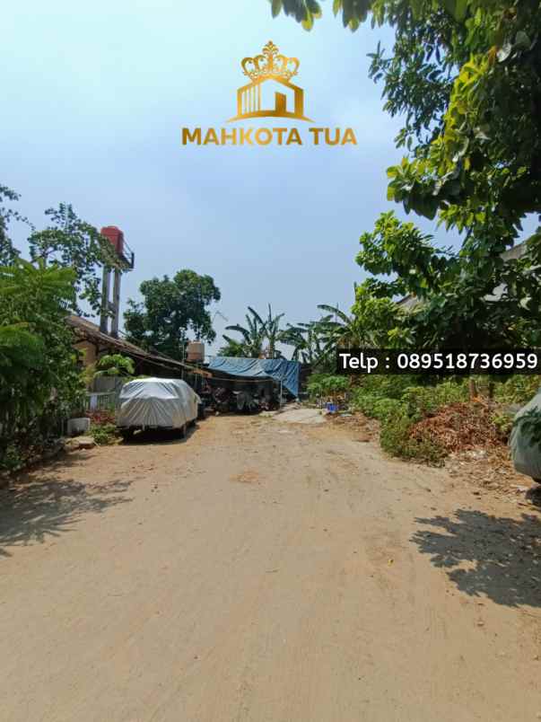 kebayoran lama ruko dan rumah di pinggir jalan raya