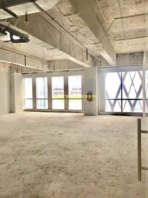 komersial mega kuningan