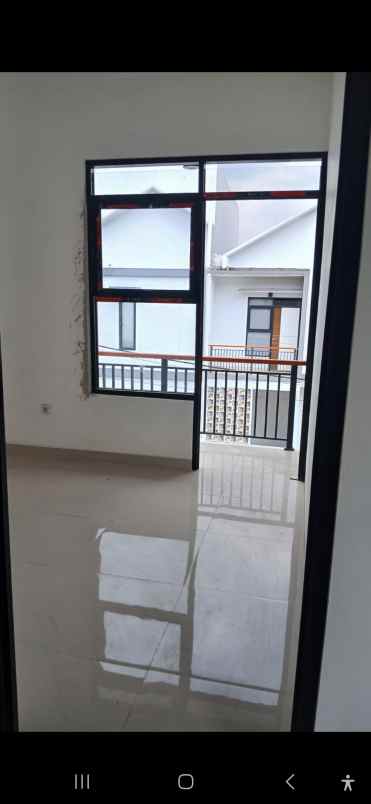 miliki rumah impian suasana villa di bandung barat