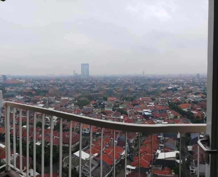 puncak dharmahusada 2 br semi furnish dekat merr