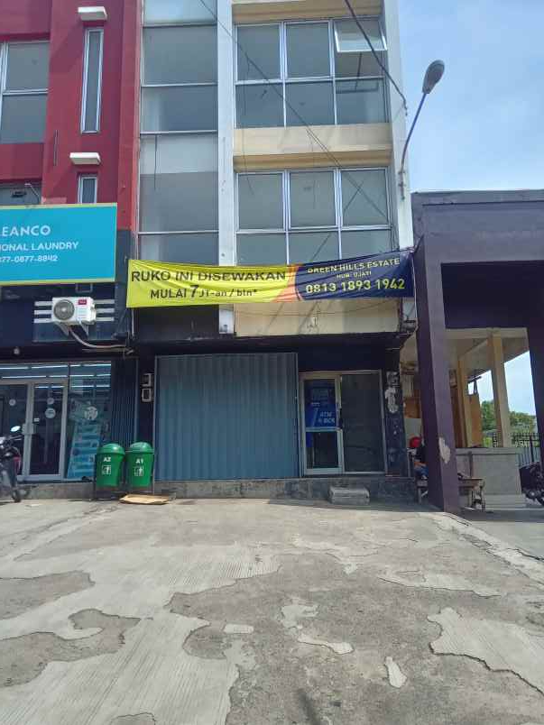 ruko green hills ciputat di sewakan