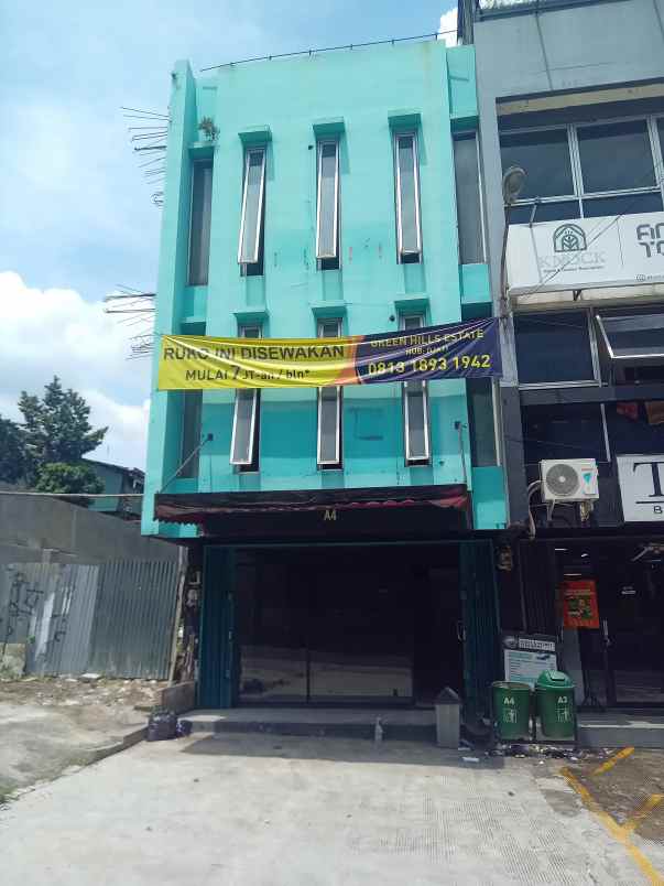 ruko green hills ciputat di sewakan