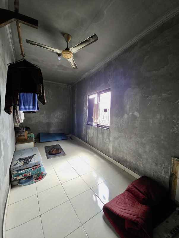 ruko showroom pinggir jalan di sultan agung bekasi