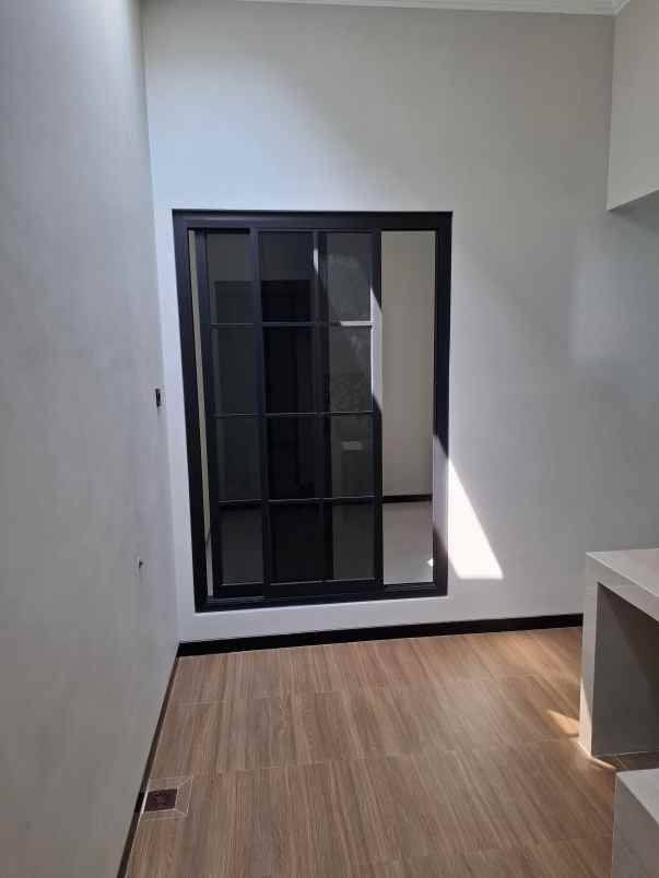 rumah 1 lantai design american modern di kota malang