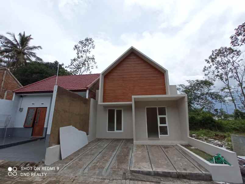 rumah 1 lantai minimalis di pakis