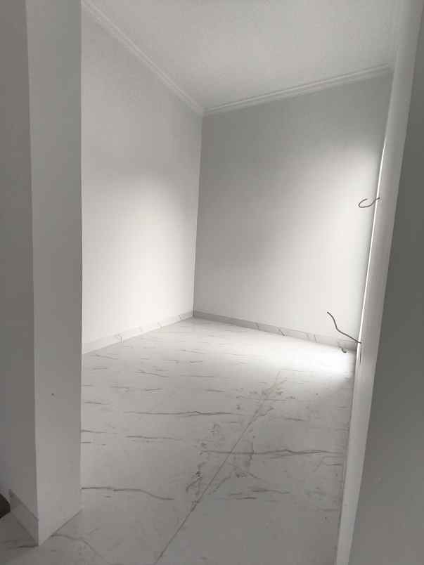 rumah 2 lantai desain etnic bali modern di tapos depok