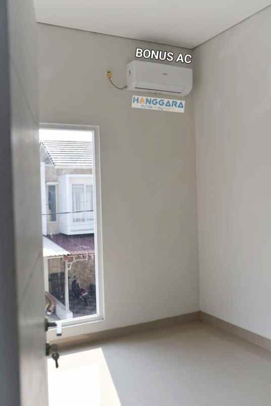 rumah 2 lantai free ac nol dp