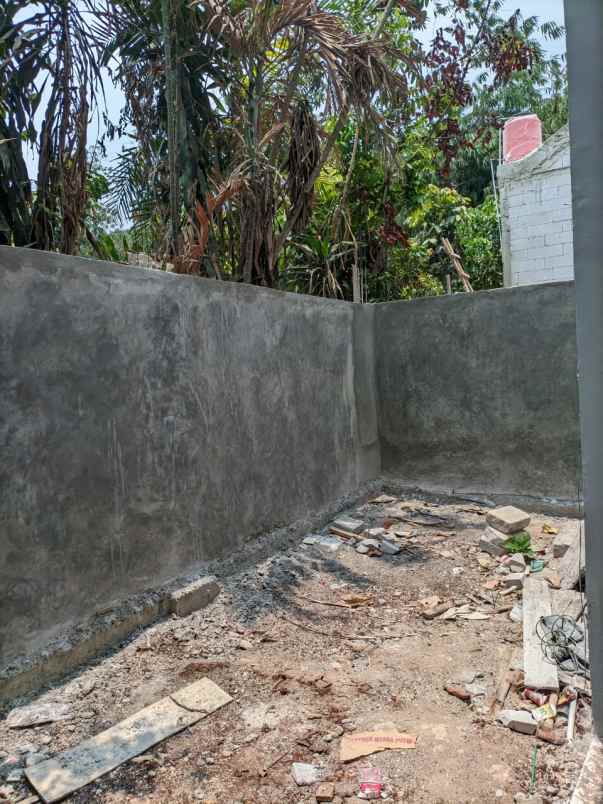 rumah 2 lantai seharga 1 lantai emang ada