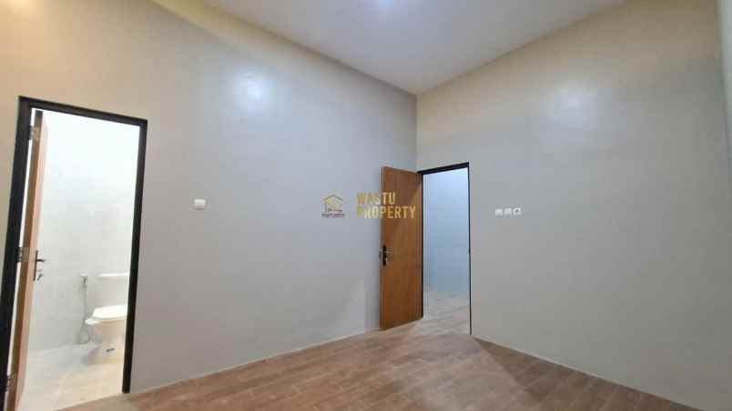 rumah 2 lantai siap huni utara jogja bay di sleman