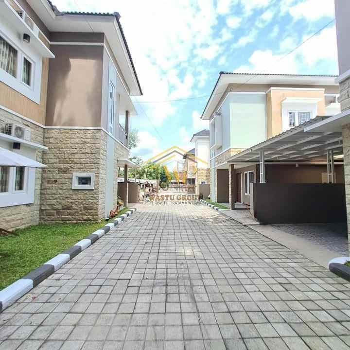 rumah 2 lantai terlaris fully furnish di ngaglik jakal