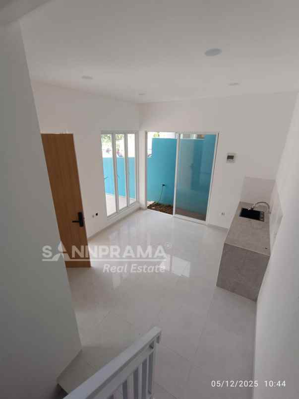 rumah 3 kt dekat jaksel 5 jt langsung akad