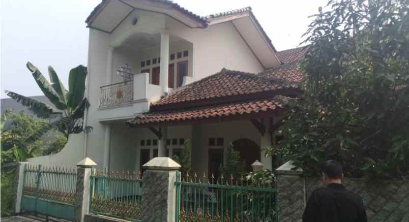 rumah asri jl hergamanah ii bogor barat