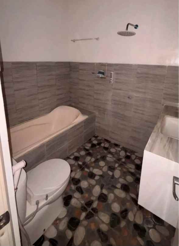 rumah bagus pedurungan semarang