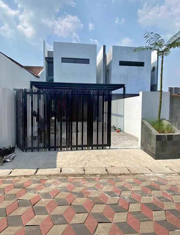 rumah baru design modern di pondok cabe tangsel