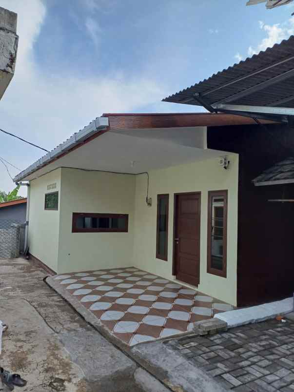 rumah baru murah akses mobil nempel bintaro 9 tangsel