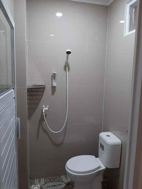 rumah baru readystok aren jaya bekasi timur