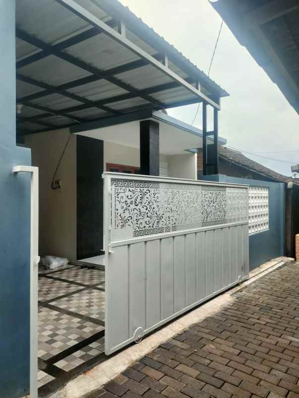 rumah baru siap huni lokasi bunut wetan pakis