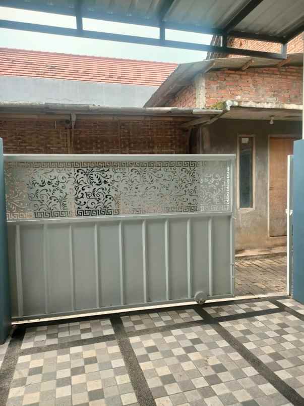 rumah baru siap huni lokasi bunut wetan pakis