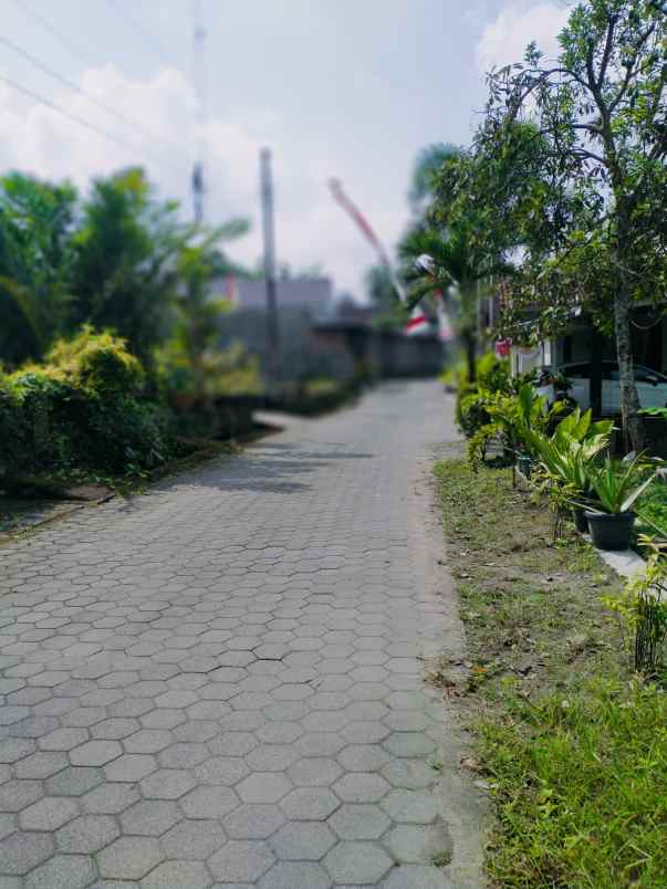 rumah besar mewah tanah luas di tempel sleman