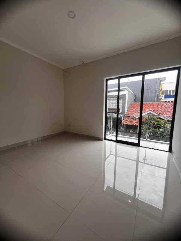 rumah brand new bintaro