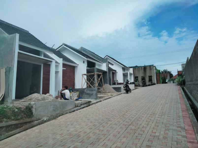 rumah ciherang kec dramaga bogor