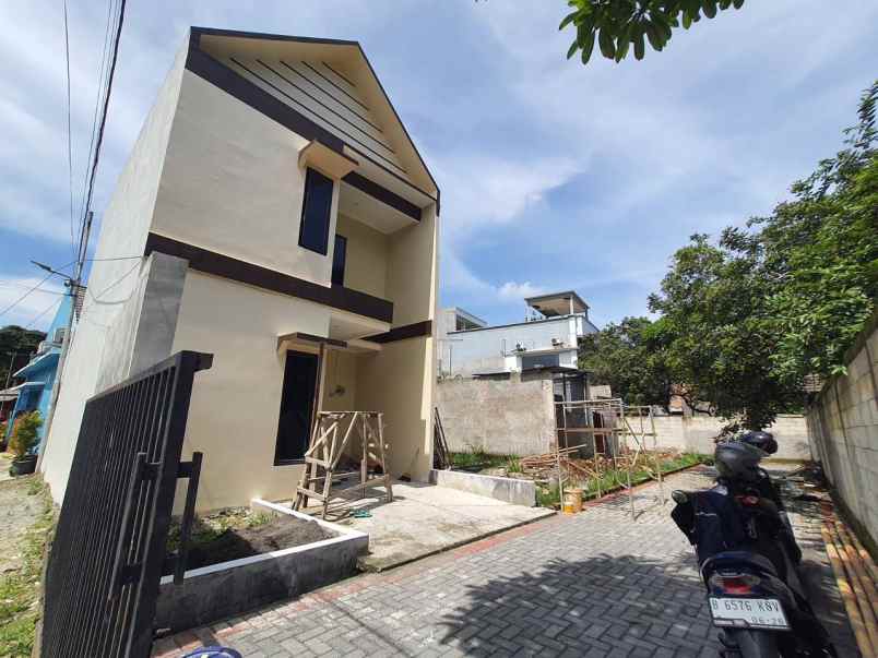 rumah dalam mini cluster termurah di lubang buaya tmii