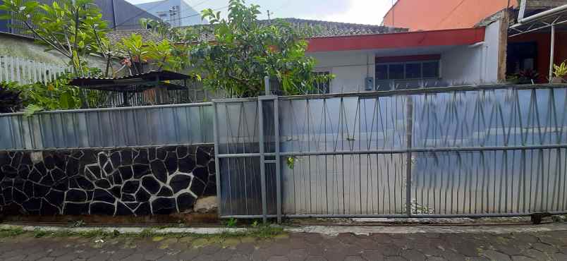 rumah dan kost kostan 6 kamar di samping rshs bandung