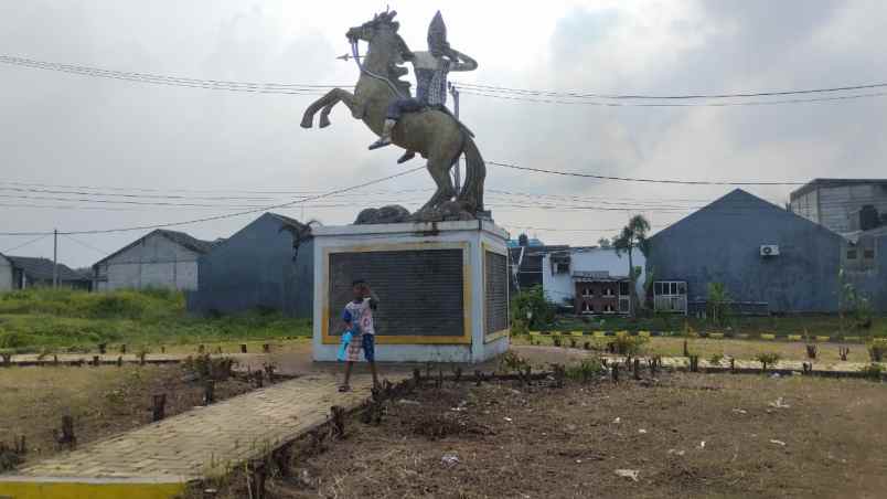 rumah di curug kota serang hoettagian asri kemanisan