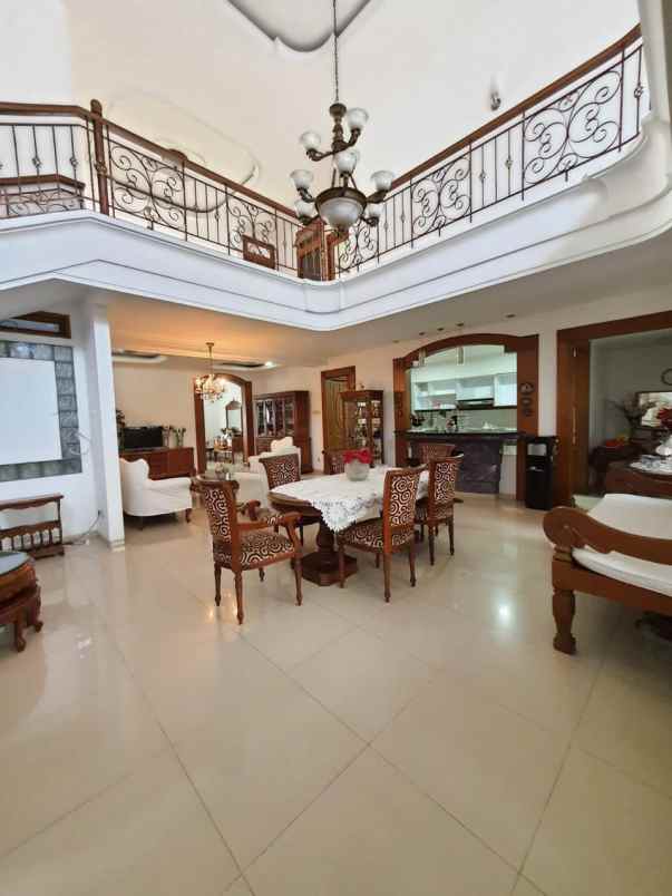 rumah di jalan mandar utama bintaro