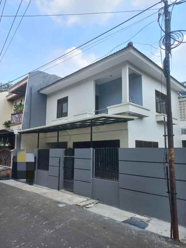 rumah dijual baru renovasi di rawamangun jakarta timur