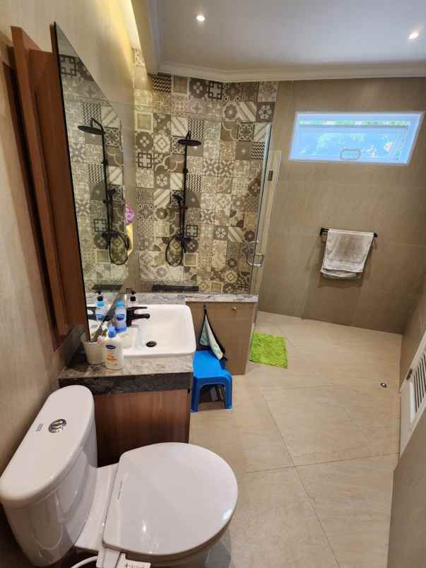 rumah dijual griya permata cipondoh kota tangerang