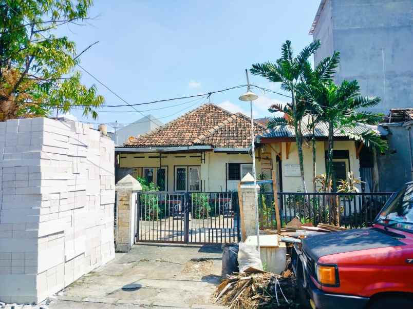 rumah dijual jalan rokan surabaya selatan