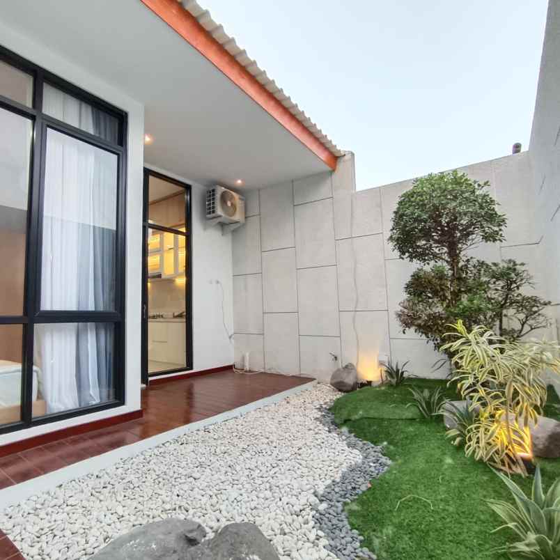 rumah gaya jepang mangku aspal dalam ringroad jogja