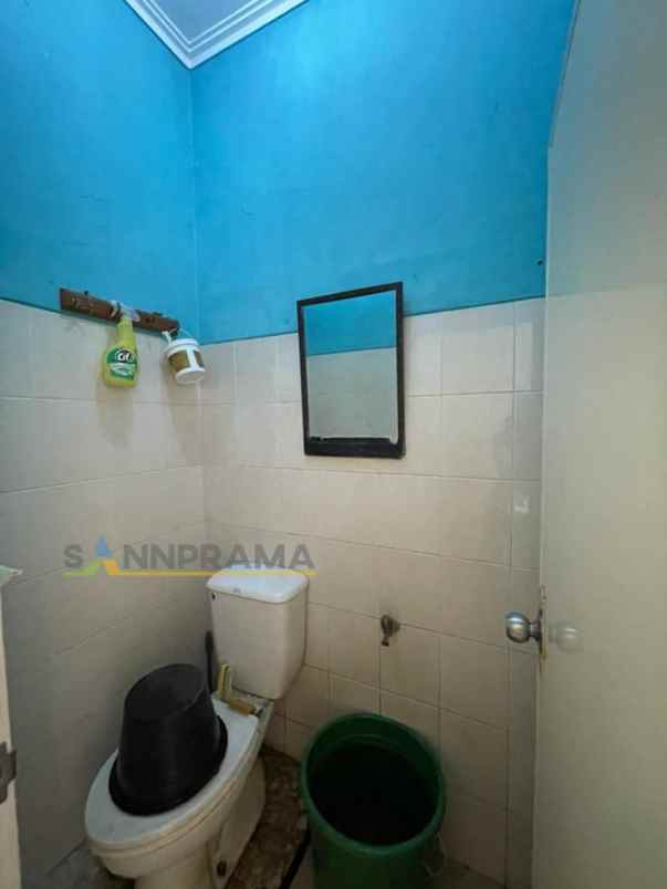 rumah hook dalam mini cluster di mampang depok