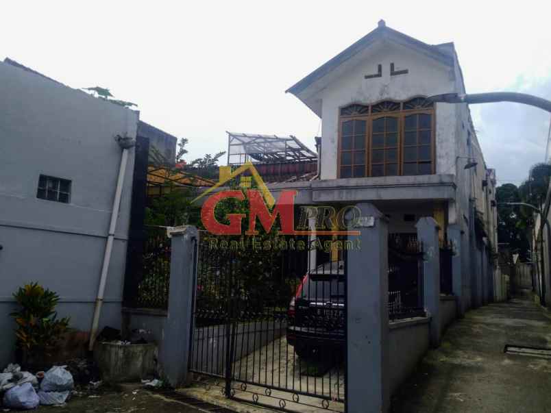 rumah jl cipaganti