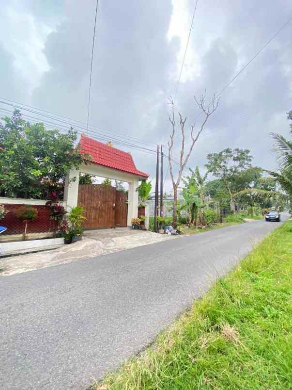 rumah joglo dekat kampus uii yogyakarta