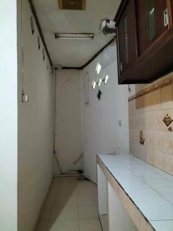 rumah komplek sariwangi 10 menit polban siap huni