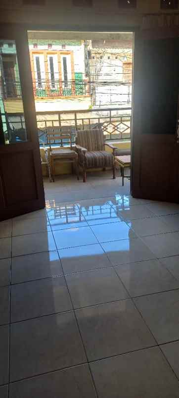 rumah kost ruang usaha karang kidul semarang