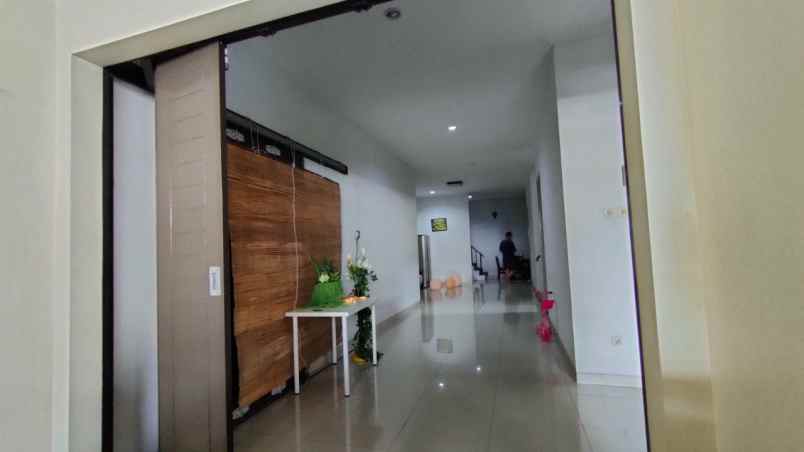rumah lt 150 m2 di cempaka putih jakarta pusat murah