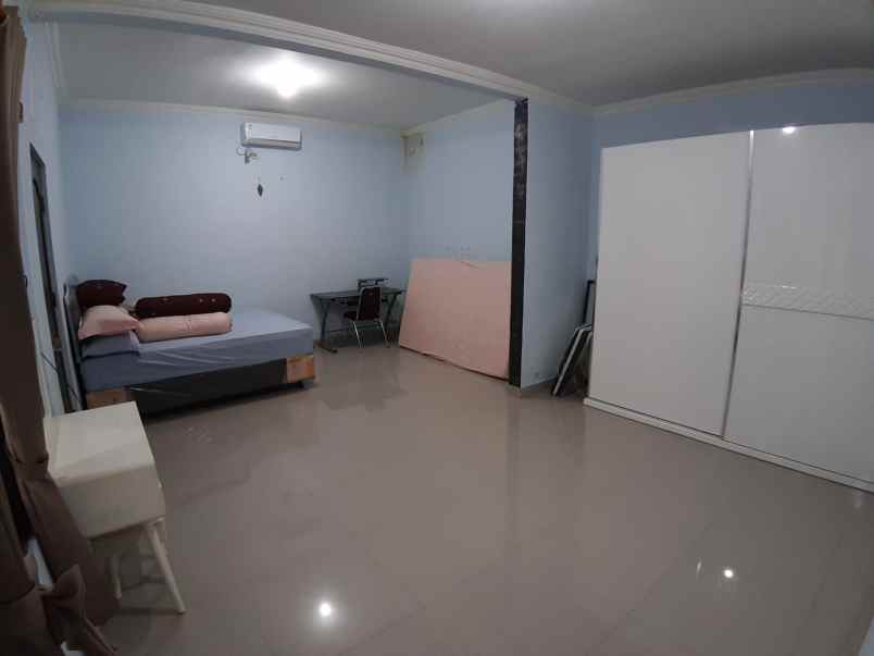 rumah luas full furnished lokasi strategis di ngaglik