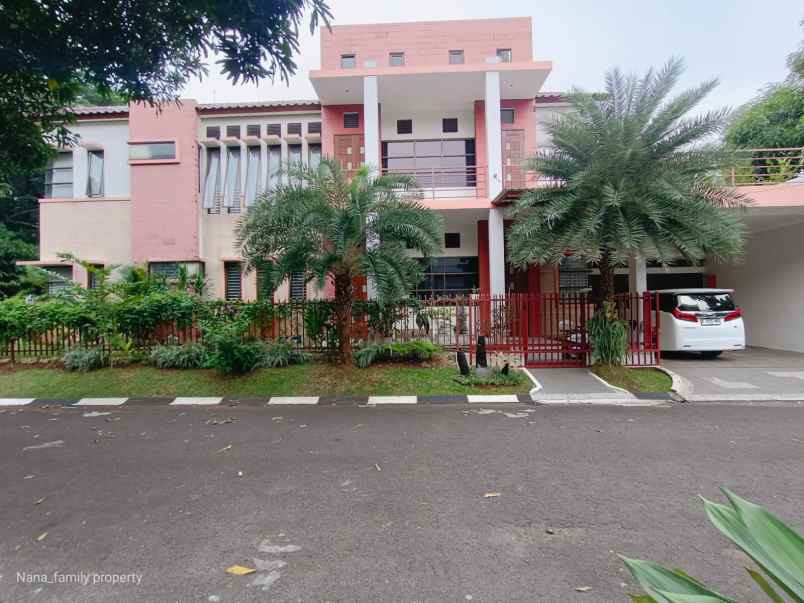 rumah mewah bintaro siap huni ada kolam renang dewasa