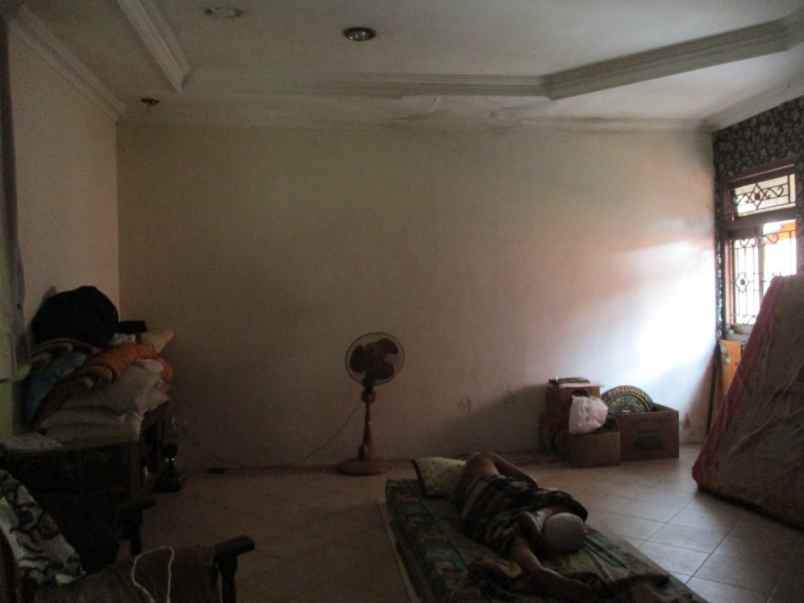 rumah mewah dekat kampus ugm