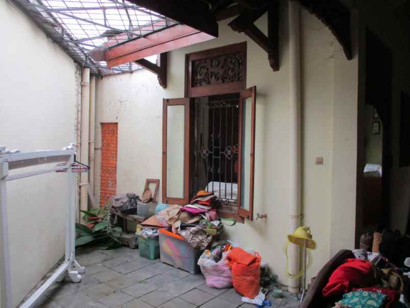 rumah mewah dekat kampus ugm
