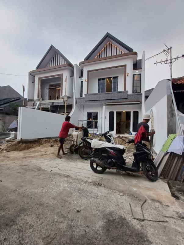 rumah mewah jagakarsa jakarta selatan siap huni