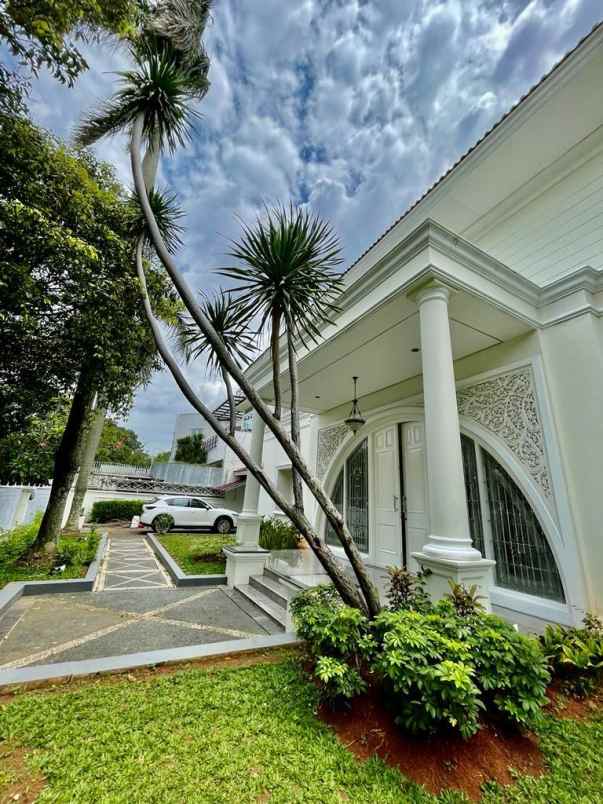 rumah mewah pondok indah