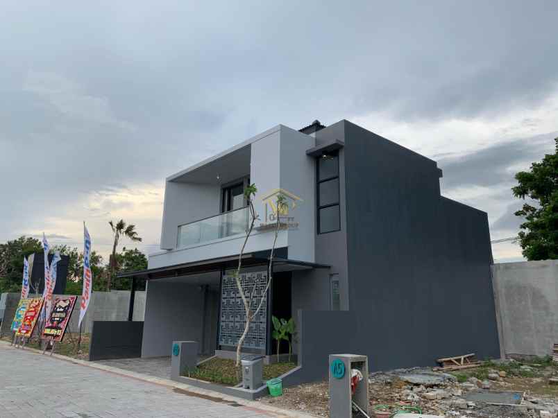 rumah mewah siap huni dekat sleman city hall