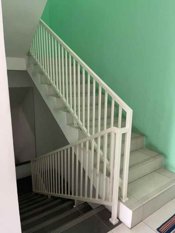 rumah mewah siap huni di menteng jakarta selatan