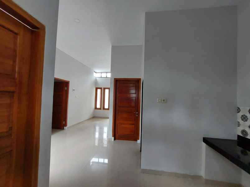 rumah minimalis dekat jalan nasional didaerah sedayu