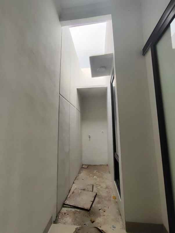 rumah minimalis di tapos depok